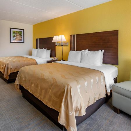 Quality Inn And Suites Palatka Riverfront Exterior foto